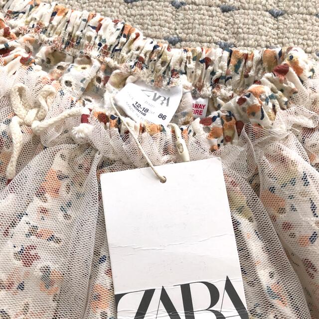 ZARA(ザラ)のeeRIKaさん専用　3点セット キッズ/ベビー/マタニティのキッズ服女の子用(90cm~)(スカート)の商品写真