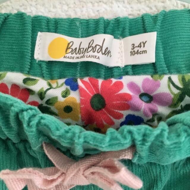 Boden(ボーデン)のむぎ様専用　used☆ ミニボーデン パンツ 100 キッズ/ベビー/マタニティのキッズ服女の子用(90cm~)(パンツ/スパッツ)の商品写真