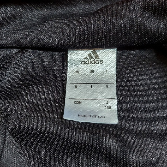 adidas(アディダス)のアディダス　150ジャージ上 キッズ/ベビー/マタニティのキッズ服女の子用(90cm~)(ジャケット/上着)の商品写真