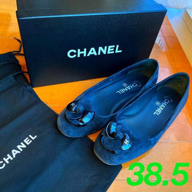 CHANEL(シャネル)のシャネル 38.5 24.5 パンプス  カメリア　フラット シューズ  バレエ レディースの靴/シューズ(バレエシューズ)の商品写真