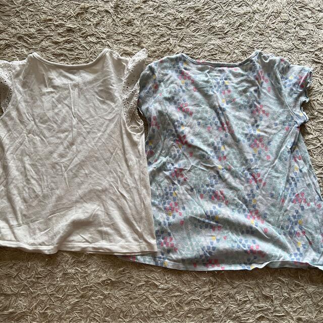 UNIQLO(ユニクロ)のユニクロ　UT Tシャツ　綿100 キッズ120サイズ　2枚セット キッズ/ベビー/マタニティのキッズ服女の子用(90cm~)(Tシャツ/カットソー)の商品写真