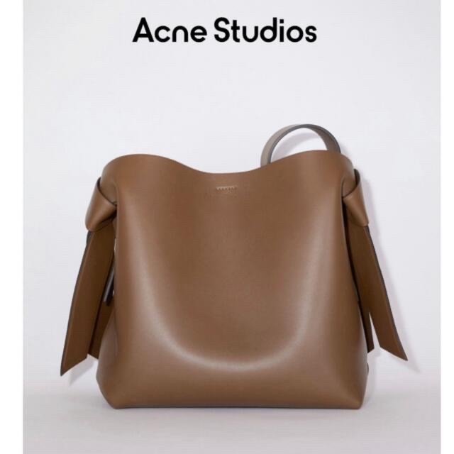 Acne Studios ミディアム　キャメルブラウン