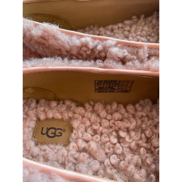 UGG(アグ)のUGG❤︎モカシン❤︎ピンクベージュ　❤︎ほぼ新品 レディースの靴/シューズ(スリッポン/モカシン)の商品写真