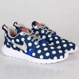 ナイキ(NIKE)のNIKE ROSHERUN NM CITY QS NYC DOT 28.5cm(スニーカー)