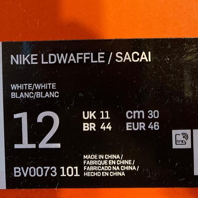 NIKE(ナイキ)のNIKE sacai LDWAFFLE white nylon 30cm メンズの靴/シューズ(スニーカー)の商品写真