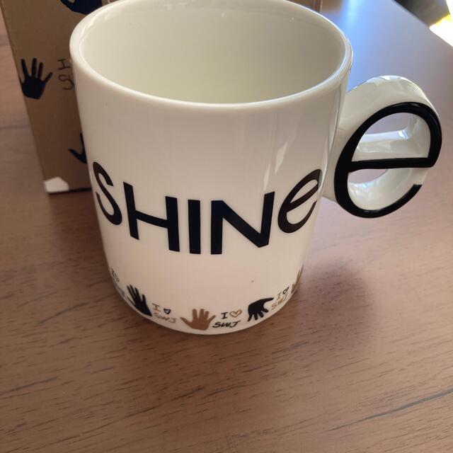 【新品未使用】SHINeeマグ エンタメ/ホビーのタレントグッズ(アイドルグッズ)の商品写真