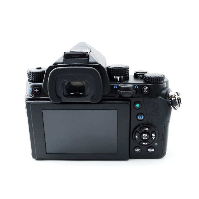 【ほぼ新品】ペンタックス PENTAX KP 《ショット数わずか9回》