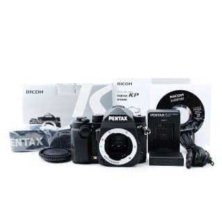 ペンタックス(PENTAX)の【ほぼ新品】ペンタックス PENTAX KP 《ショット数わずか9回》(デジタル一眼)