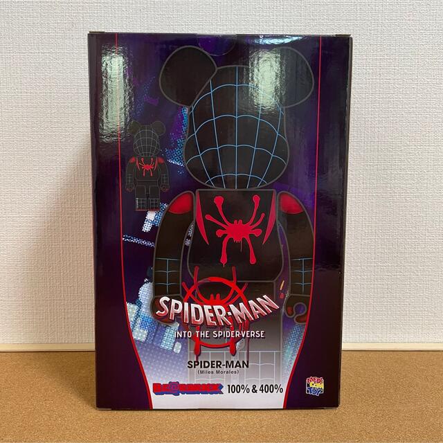 BE@RBRICK(ベアブリック)のBE@RBRICK SPIDER-MAN THE SPIDER-VERSE エンタメ/ホビーのフィギュア(アメコミ)の商品写真