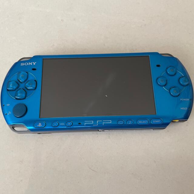 PlayStation Portable(プレイステーションポータブル)のPSP3000  ブルー　ジャンク エンタメ/ホビーのゲームソフト/ゲーム機本体(携帯用ゲーム機本体)の商品写真