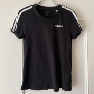 アディダス(adidas)のadidas Tシャツ(Tシャツ(半袖/袖なし))