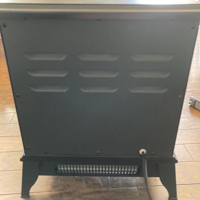 ベルソス VS-HF2201 暖炉型ファンヒーター ブラック  スマホ/家電/カメラの冷暖房/空調(ファンヒーター)の商品写真