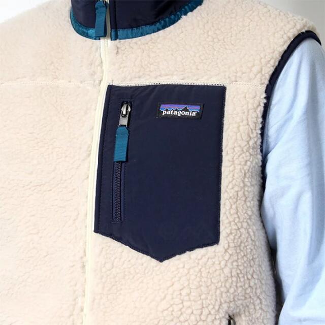 patagonia(パタゴニア)のpatagonia ベスト　レトロX フリース Classic ナチュラル M メンズのトップス(ベスト)の商品写真