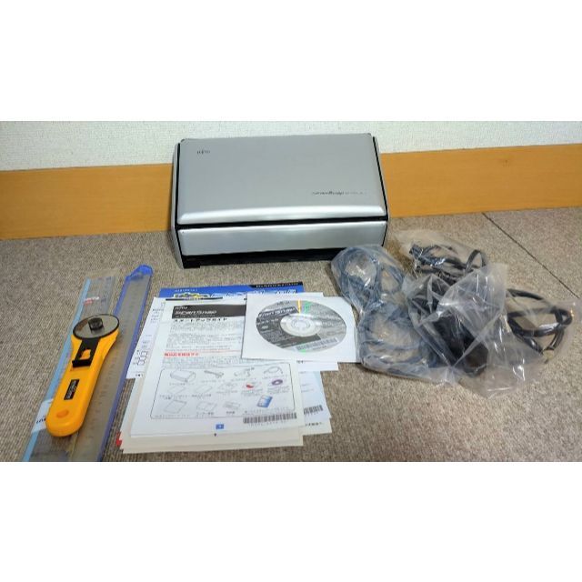 【即購入可】FUJITSU ScanSnap S1500 【104.217枚】