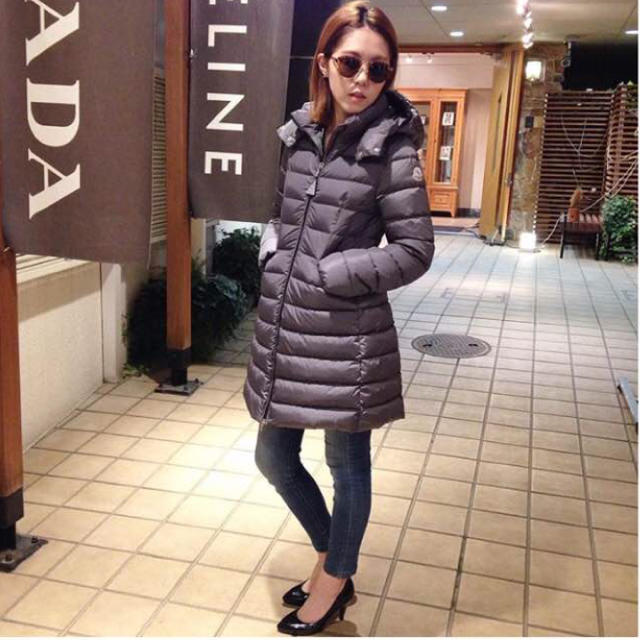 ブランド MONCLER の通販 by シエル's shop|モンクレールならラクマ