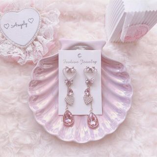 【人気♡高品質】ピンククリスタルパールリボンハートしゃらしゃらピアス♡イヤリング(ピアス)