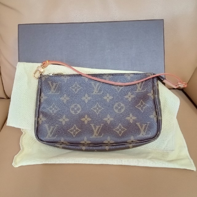 LOUIS VUITTON(ルイヴィトン)のルイヴィトンアクセソワール未使用 レディースのバッグ(ハンドバッグ)の商品写真