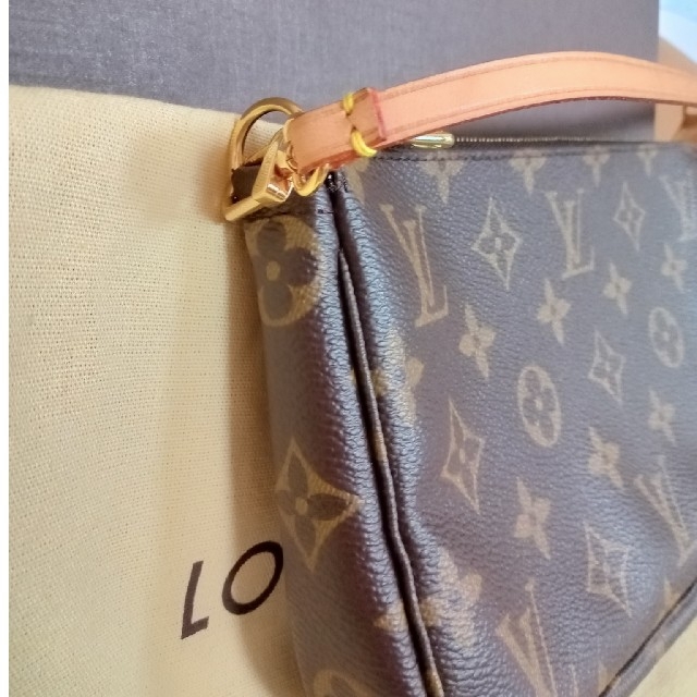 LOUIS VUITTON(ルイヴィトン)のルイヴィトンアクセソワール未使用 レディースのバッグ(ハンドバッグ)の商品写真