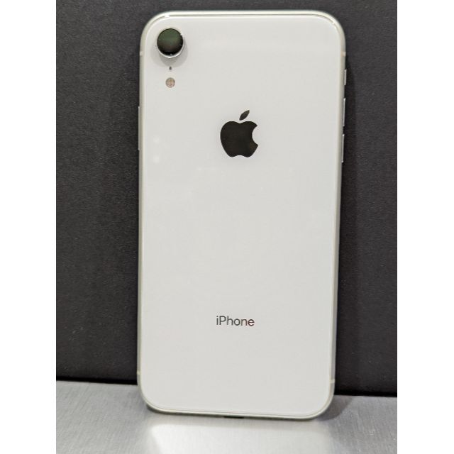 iPhone XR 64G ホワイト　simフリー