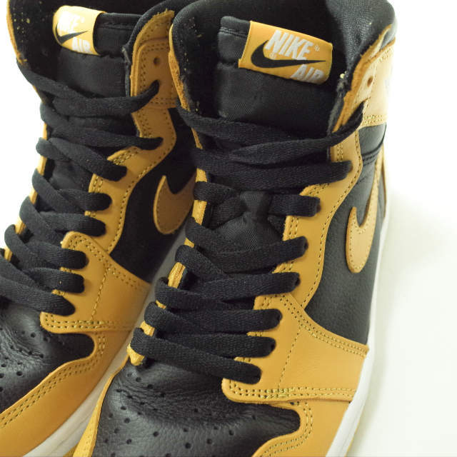 NIKE(ナイキ)のNIKE ナイキ AIR JORDAN 1 RETRO HIGH OG エアジョーダン 1 レトロハイ オリジナル 555088-701 US7.5(25.5cm) POLLEN/WHITE-BLACK スニーカー シューズ【中古】【NIKE】 メンズの靴/シューズ(スニーカー)の商品写真