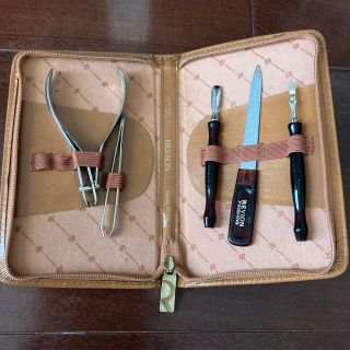 レブロン(REVLON)のネイルケアセット(ネイルケア)