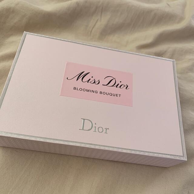 Dior(ディオール)のdior ボディクリーム　ハンドクリーム コスメ/美容のボディケア(ボディクリーム)の商品写真
