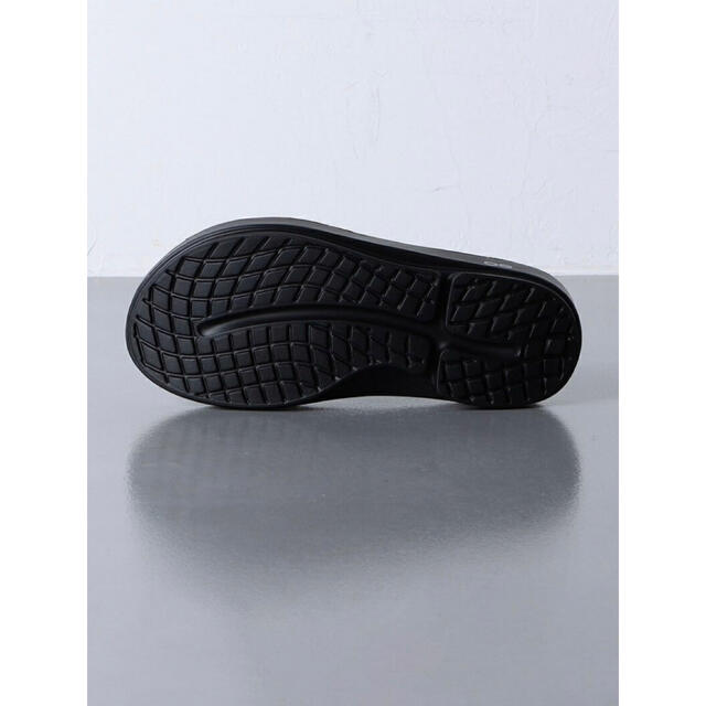 OOFOS(ウーフォス)の【新品未使用】OOFOS ウーフォス スプラッシュ　26cm メンズの靴/シューズ(サンダル)の商品写真