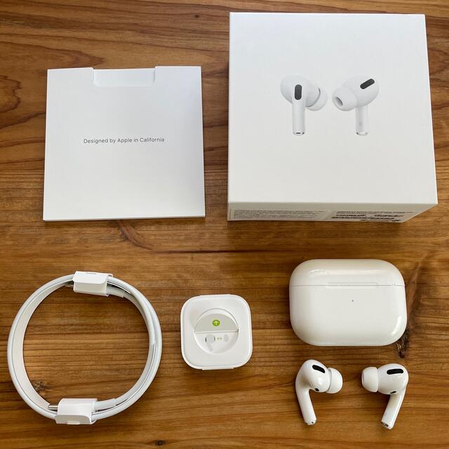 Apple(アップル)のレバンマン様専用　APPLE AirPods Pro 第1世代 スマホ/家電/カメラのオーディオ機器(ヘッドフォン/イヤフォン)の商品写真