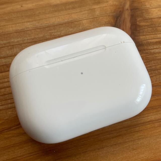 Apple(アップル)のレバンマン様専用　APPLE AirPods Pro 第1世代 スマホ/家電/カメラのオーディオ機器(ヘッドフォン/イヤフォン)の商品写真