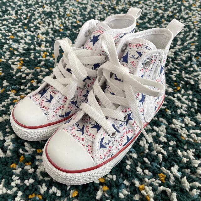 CONVERSE(コンバース)のCONVERSE CHILD ALL STAR N MANYPATCH Z HI キッズ/ベビー/マタニティのキッズ靴/シューズ(15cm~)(スニーカー)の商品写真