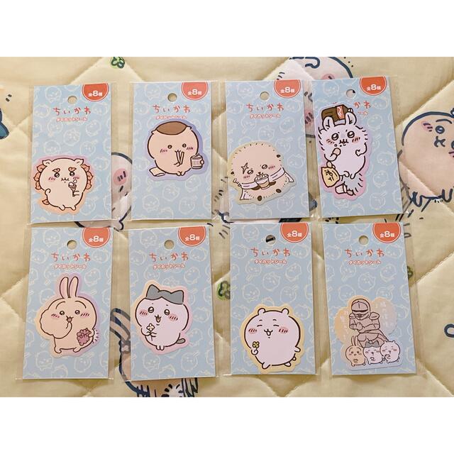 ちいかわ ハチワレ ダイカットシール セリア キャンドゥ ダイソー ステッカー エンタメ/ホビーのおもちゃ/ぬいぐるみ(キャラクターグッズ)の商品写真