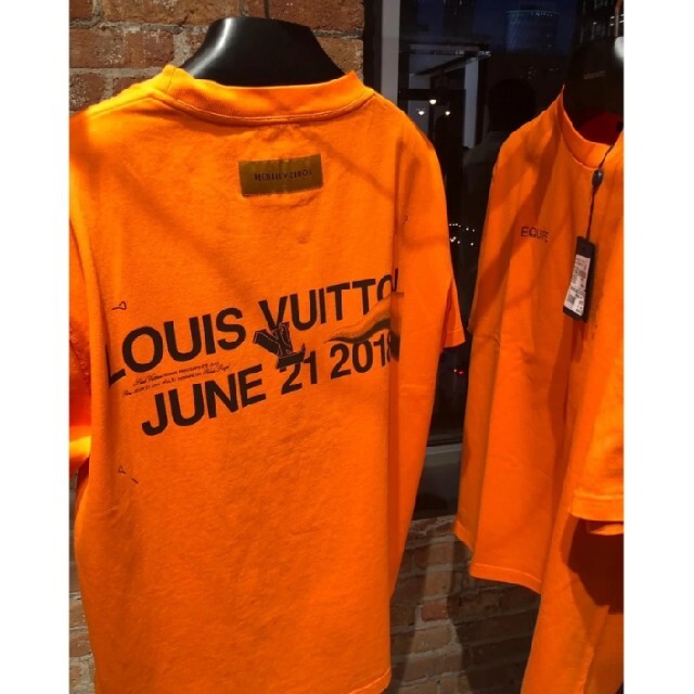 LOUIS VUITTON(ルイヴィトン)の[限定]LouisVuitton Chicago tee ルイヴィトン Tシャツ メンズのトップス(Tシャツ/カットソー(半袖/袖なし))の商品写真