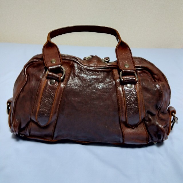 miumiu(ミュウミュウ)のハンドバッグ　miu miu レディースのバッグ(ハンドバッグ)の商品写真