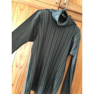 プリーツプリーズイッセイミヤケ(PLEATS PLEASE ISSEY MIYAKE)の専用です。Ｒ)APOCトップス(カットソー(長袖/七分))