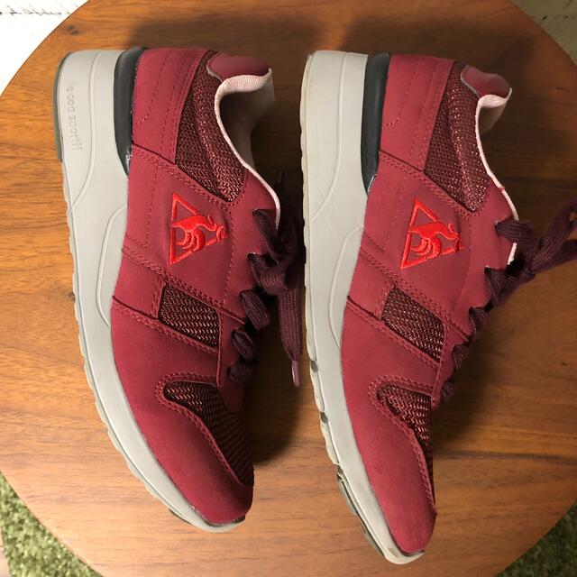 le coq sportif(ルコックスポルティフ)のle coq sportif LAセーヌリフト スニーカー 23.5cm エンジ レディースの靴/シューズ(スニーカー)の商品写真