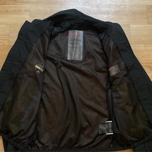 PRADA(プラダ)のPRADA sport SGV82 GORE-TEX blouson 48 メンズのジャケット/アウター(ブルゾン)の商品写真