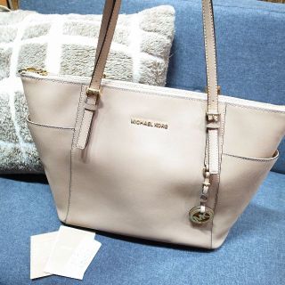 マイケルコース(Michael Kors) セルマ（ベージュ系）の通販 25点 ...