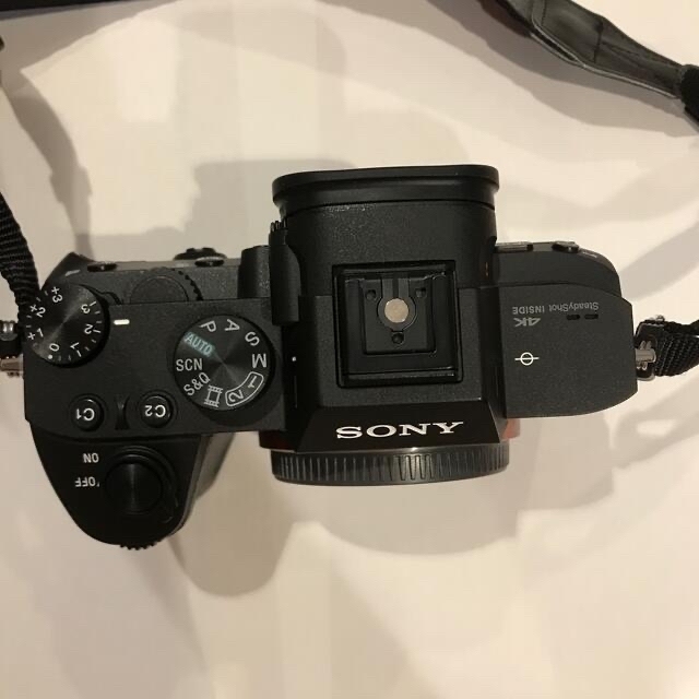 SONY(ソニー)のYK様専用 α7Ⅲ 2021年2月新品購入 シャッター数17681枚 スマホ/家電/カメラのカメラ(ミラーレス一眼)の商品写真