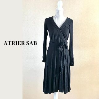 アトリエサブ(ATELIER SAB)の【美品】アトリエサブ　カシュクール ワンピース　ブラック　サイズ38(ひざ丈ワンピース)