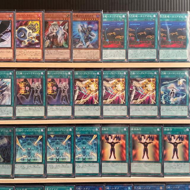 遊戯王 閃刀姫デッキ メイン 40エクストラ15 スリーブ付き エンタメ/ホビーのトレーディングカード(シングルカード)の商品写真