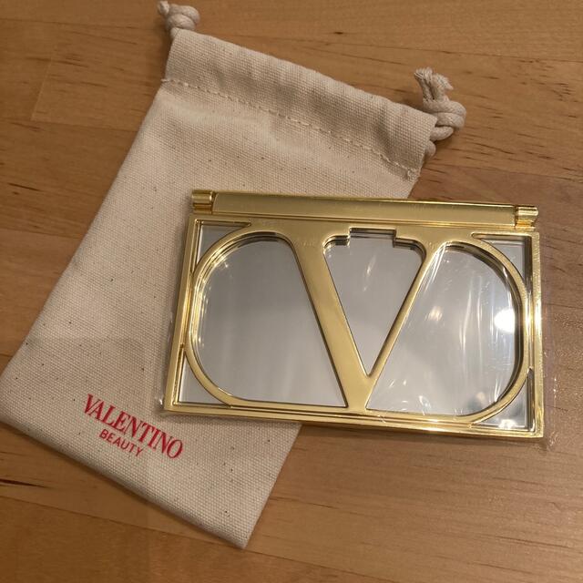 VALENTINO(ヴァレンティノ)のヴァレンティノ　ビューティー　ミラー レディースのファッション小物(ミラー)の商品写真