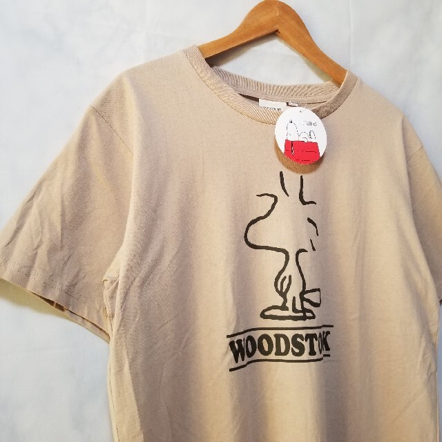 SNOOPY(スヌーピー)の新品　スヌーピー　PEANUTS　 Tシャツ 半袖   ウッドストック  M エンタメ/ホビーのアニメグッズ(その他)の商品写真