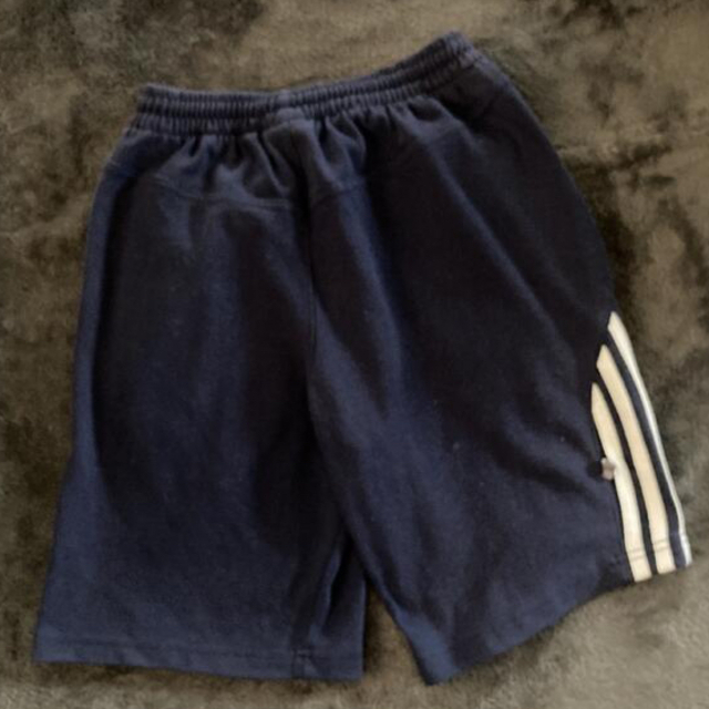 adidas(アディダス)のadidas ハーフパンツ キッズ/ベビー/マタニティのキッズ服男の子用(90cm~)(パンツ/スパッツ)の商品写真