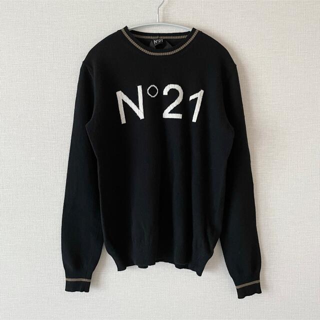 美品　N°21 ヌメロヴェントゥーノ　ニット