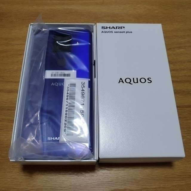 AQUOS(アクオス)のAQUOS sense4 plus SH-M16 スマホ/家電/カメラのスマートフォン/携帯電話(スマートフォン本体)の商品写真