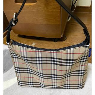 人気色 ➁BURBERRY ハンドバッグ金具フォースロゴ チェック LABEL BLUE 【お年玉セール特価】 ➁バーバリーブルーレーベル ハンドバッグ 金具フォースロゴ チェック ハンドバッグ