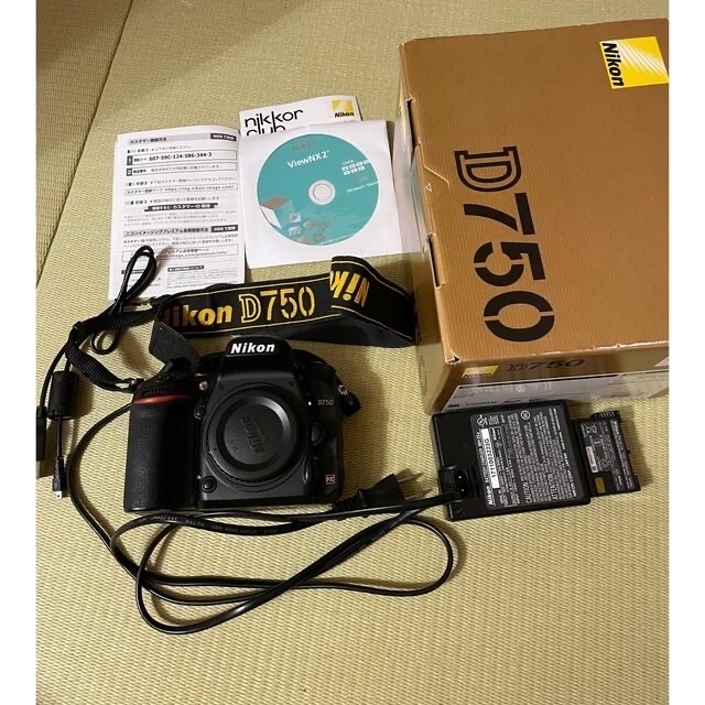 Nikon  FXフォーマットデジタル一眼レフカメラ D750 スマホ/家電/カメラのカメラ(デジタル一眼)の商品写真