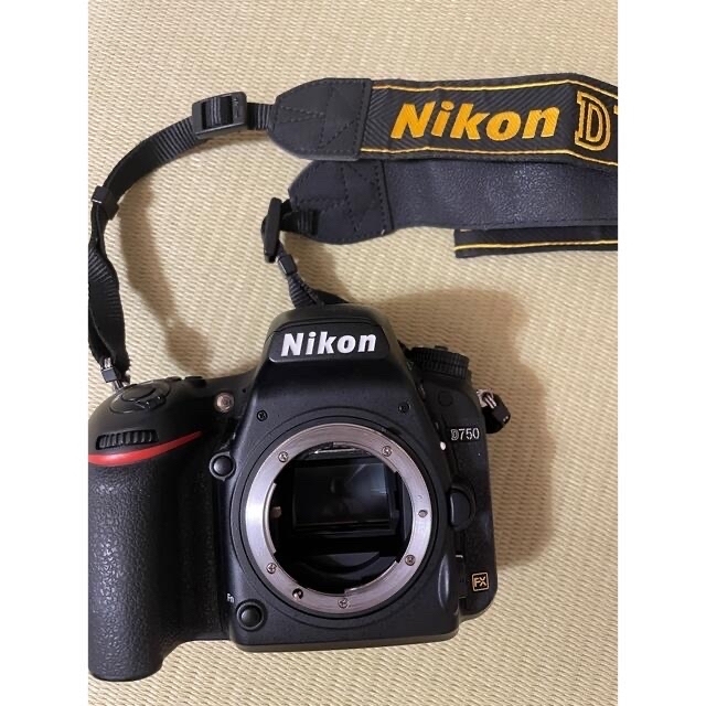 Nikon  FXフォーマットデジタル一眼レフカメラ D750 スマホ/家電/カメラのカメラ(デジタル一眼)の商品写真