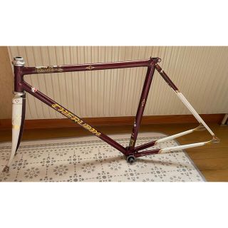 ピストフレーム(自転車本体)