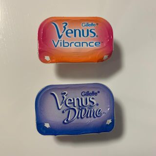 ピーアンドジー(P&G)のVenus 替刃　2個セット(カミソリ)